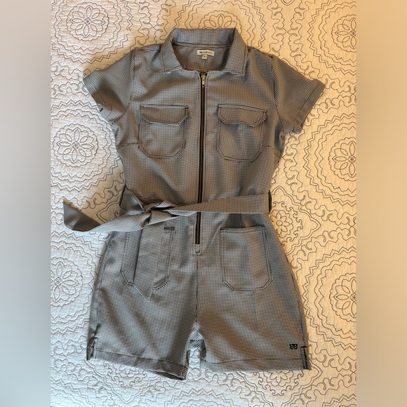 NWOT Albion Fit City Romper Houndstooth - RARE - Black & White - Size S - Picture 3 of 15